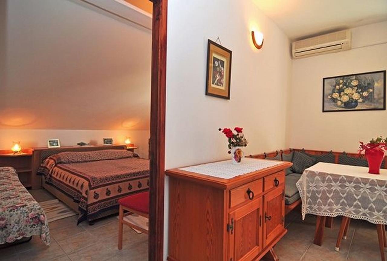Apartments Jerina Sukošan Zewnętrze zdjęcie